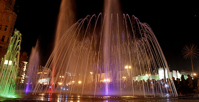 строительство поющего фонтана в Новокузнецке
