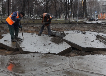 Строительство сквера у цирка в Новокузнецке